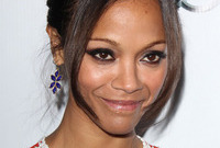 Zoe-saldana-smokey-eye-makeup-side